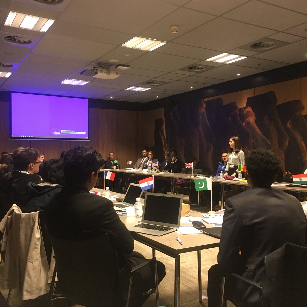 zameena_14's tweet photo. Great to experience HSC in action! Well done Hungary ๐ญ๐บ #ISTmun18 https://t.co/s4QQCmNmvL