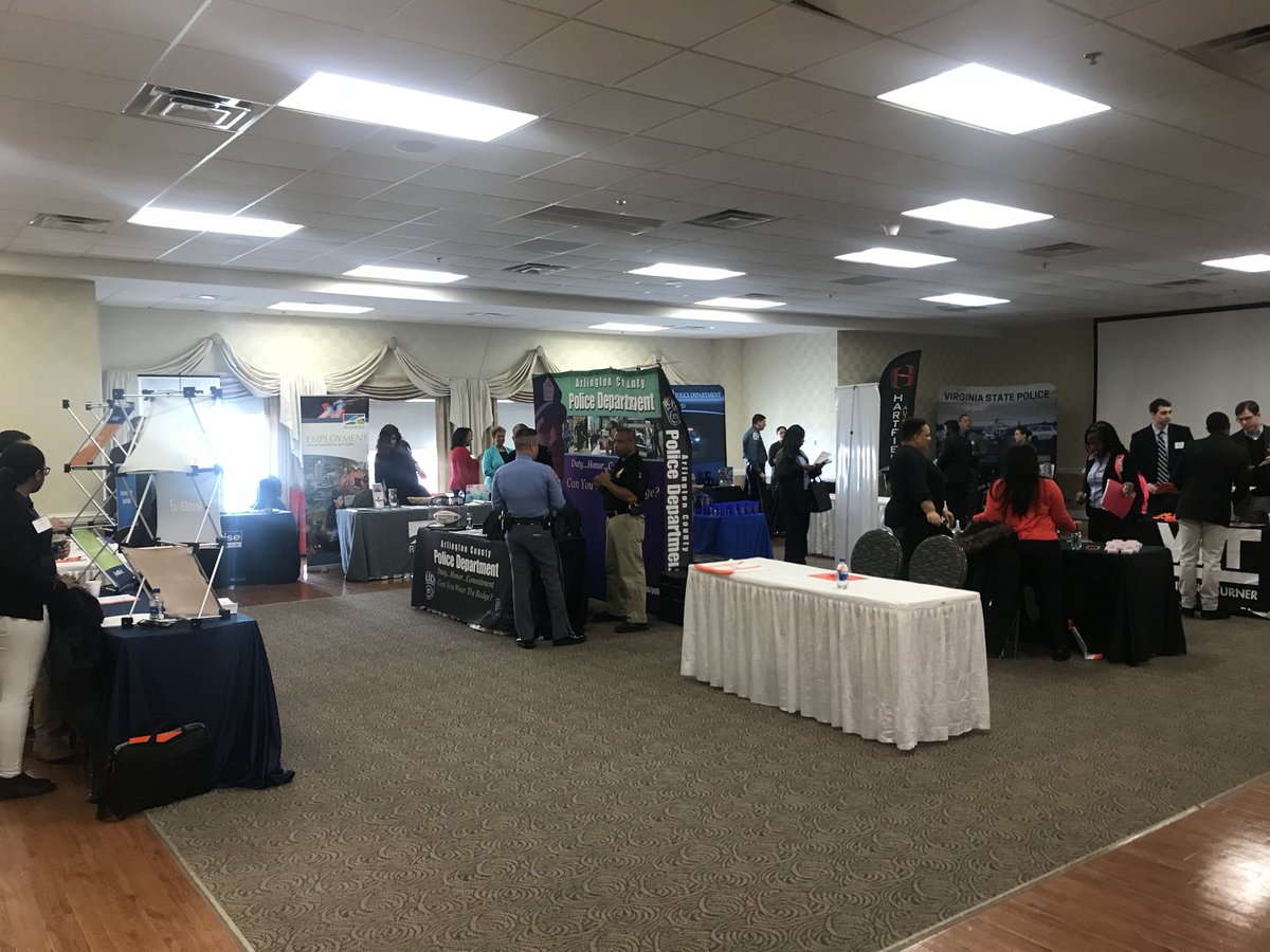 Happening now in Gateway! Spring 2018 Internship and Career Expo! Come network with over 40 different employers.