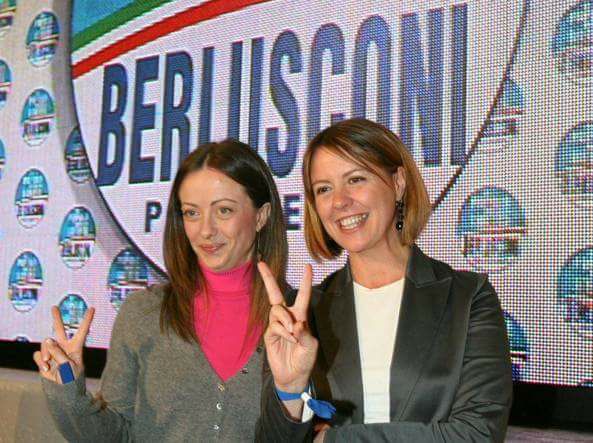 claudioriccio's tweet photo. Gli alleati della Lorenzin dicono che serve il #votoutile alla coalizione di centrosinistra per fermare le destre. Ecco. https://t.co/VymBPI4fMS