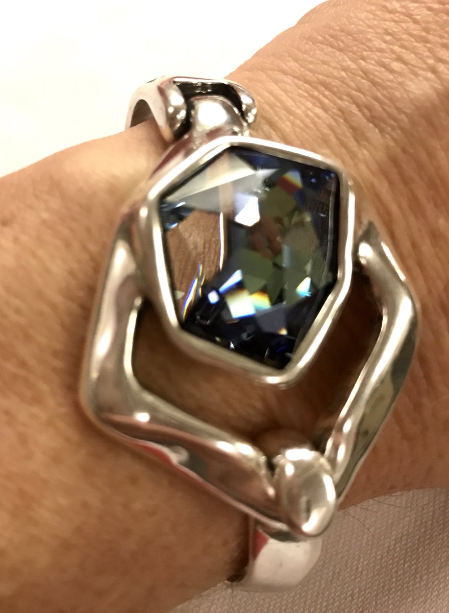 “Each morning, I wake up and thank God for my ability to accessorize.” Kicking off the global sales and marketing meeting with <a href="/Unode50USA/">UNOde50 USA</a> <a href="/Unode50_com/">UNOde50</a> #jewelry Rocking the baubles!