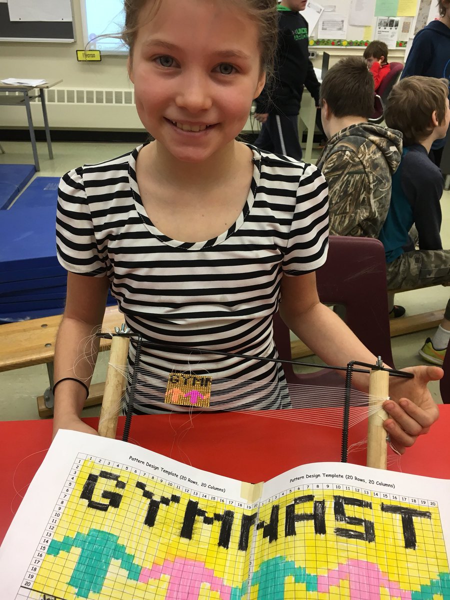 eganvilleps's tweet image. So proud of the work she’s done going from paper to loom #20x20 pattern #mathinbeading #culturallyresponsivemath @rcdsb @MarkRstudent