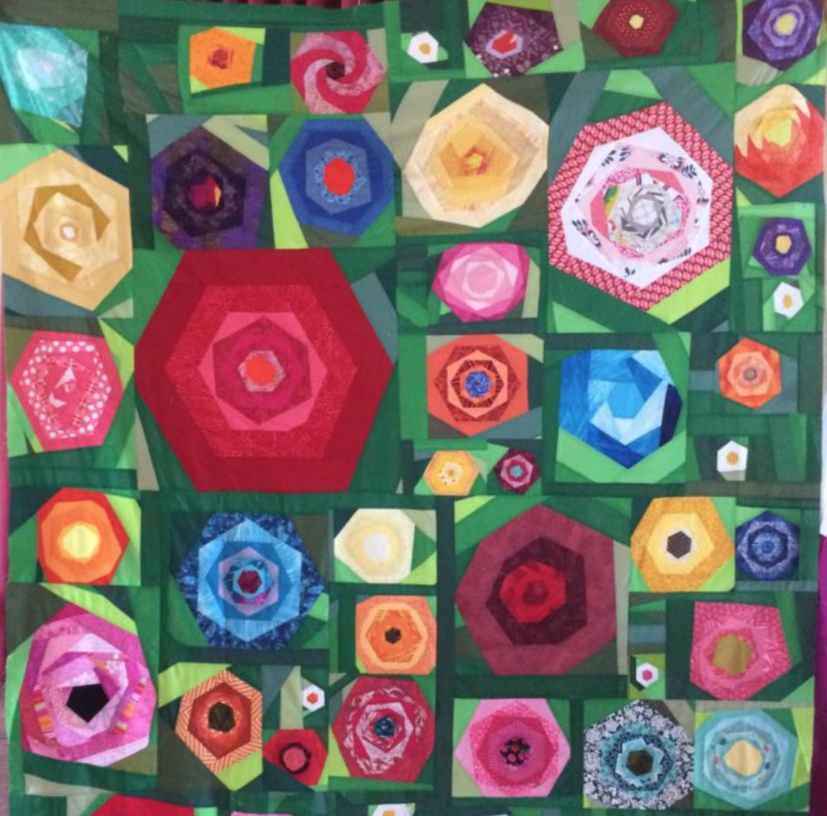 Last Chance to buy tickets for KaBloom! Opportunity Quilt. Feb 3 at Quilter's Studio in Newbury Park and Feb 10 at the Fabric Shoppe in Camarillo.