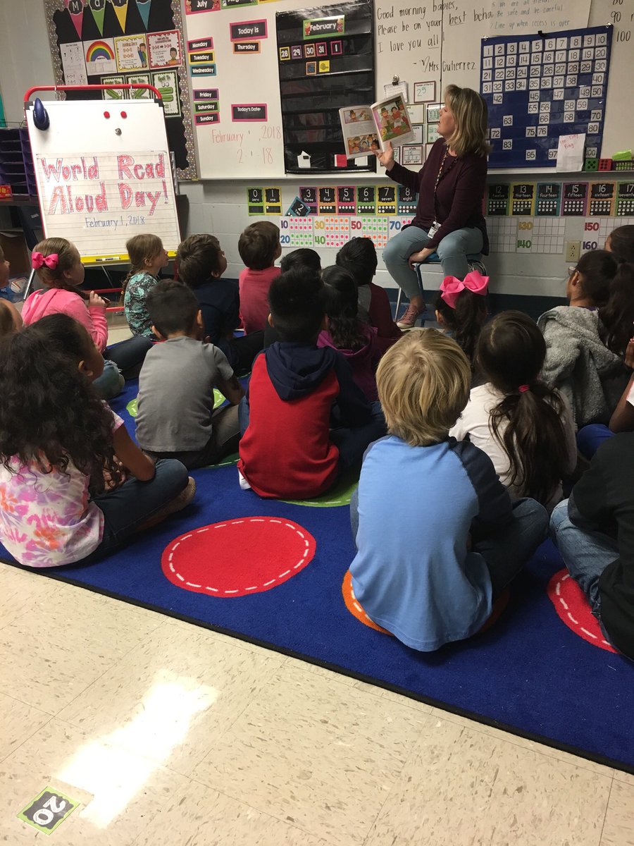 MrsRGutierrez's tweet photo. Celebrating World Read Aloud Day with our special guests, @NISDMarshall and @AGodwin2005! Thank you for visiting us ☺️🦉📚 #WRAD #nisdlit @NISDOHT https://t.co/55SXd5YXWv