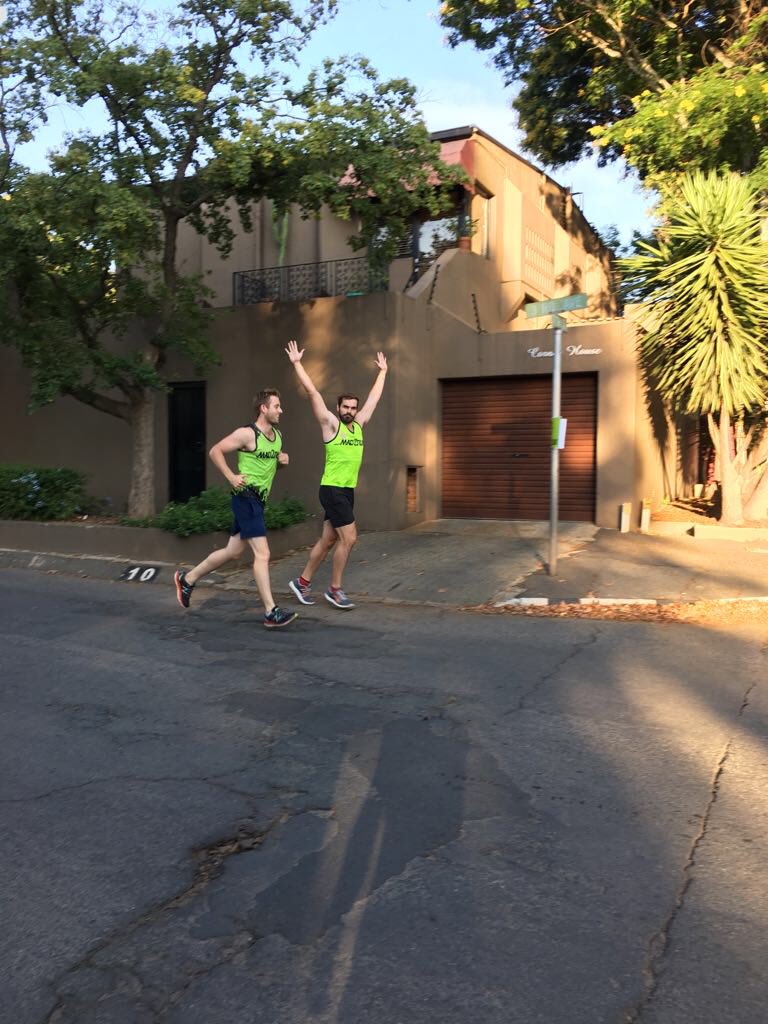 Mad2RUN's tweet photo. #MADster from #Team16 @RobSaffa enjoying the Joburg #hudsonsRunThru https://t.co/A3ksvkEfff