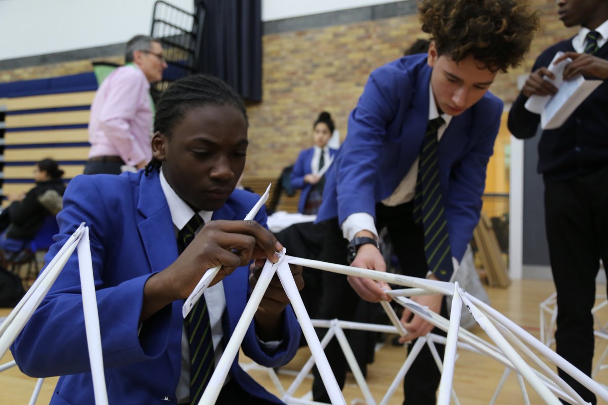 baconscollege's tweet photo. Year 9 & 10 had a fantastic day with @SurreySatro building mega-structures in the main hall! Great enthusiasm and engagement and some very impressive structures! #BuildHigher https://t.co/0IW8wssR8o