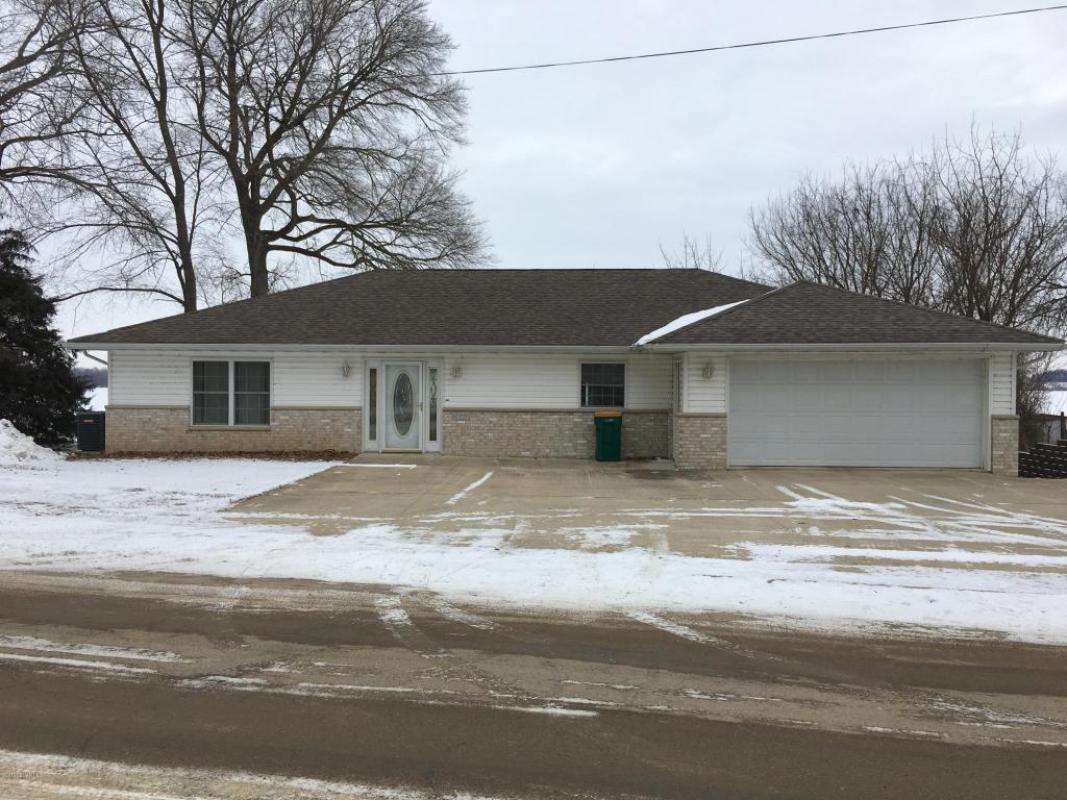 AKJ0794's tweet photo. I have a new #listing in #AlbertLea #MN  https://t.co/q7vqpxlCIR https://t.co/KRfk3k1MMr