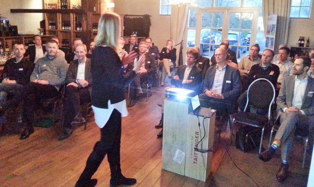 Sandra van Heukelom <a href="/PelsRijcken/">Pels Rijcken</a>: adviseurs vraag niet Is Blockchain iets? maar Hoe komen we (veilig) in Blockchain?