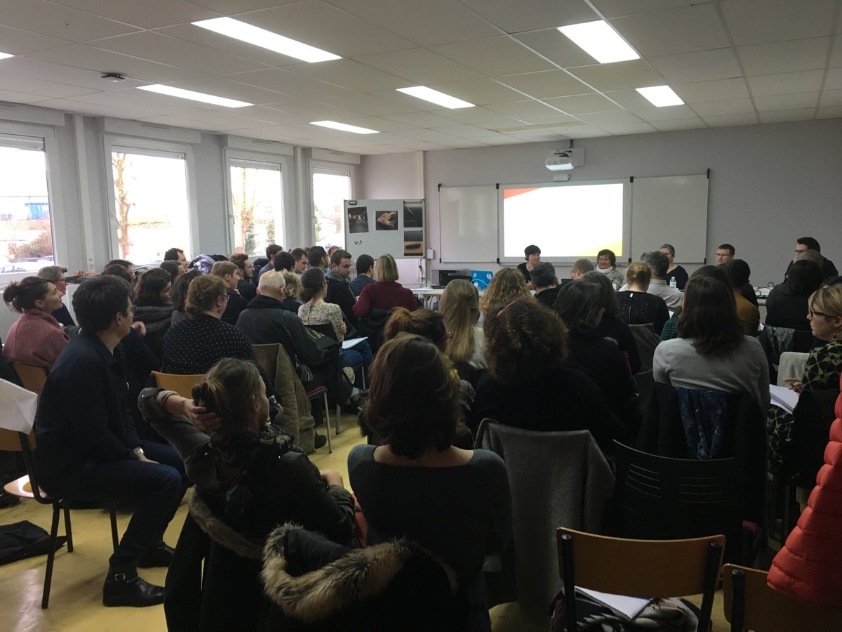 CyrilFaucher's tweet photo. C'était hier à l'#IUT Réunion de lancement de cette nouvelle année pour Visite Patrimoine et Visite Musée, bienvenue aux nouveaux #musées de @NvelleAquitaine #LPIRM @Masertic #LPCM @UnivLaRochelle @alienor_org https://t.co/jcKOu4EnkU