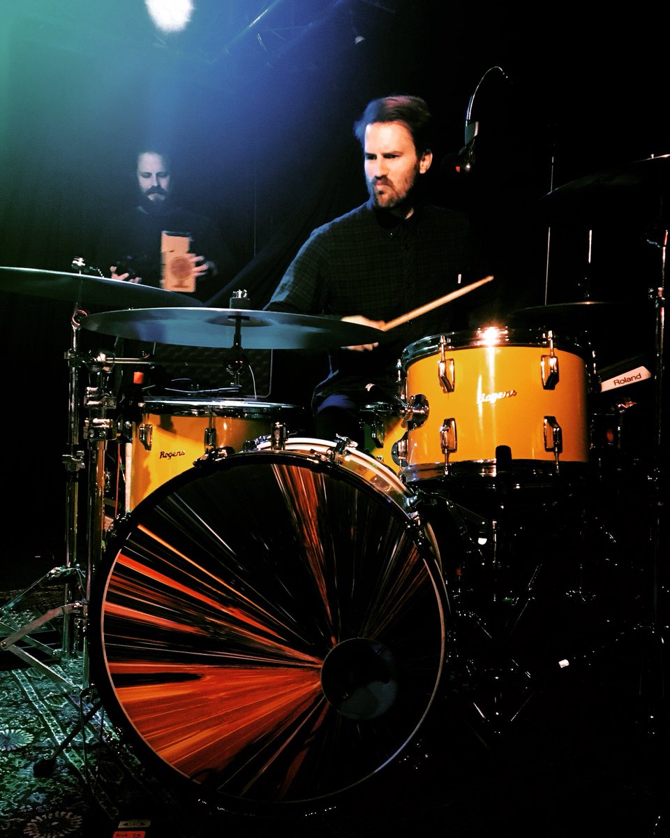 Laten we er nog twee dagen een feestje van maken. Vanavond de een na laatste in Eindhoven! ALTSTADT, tot vanavond! ❤️