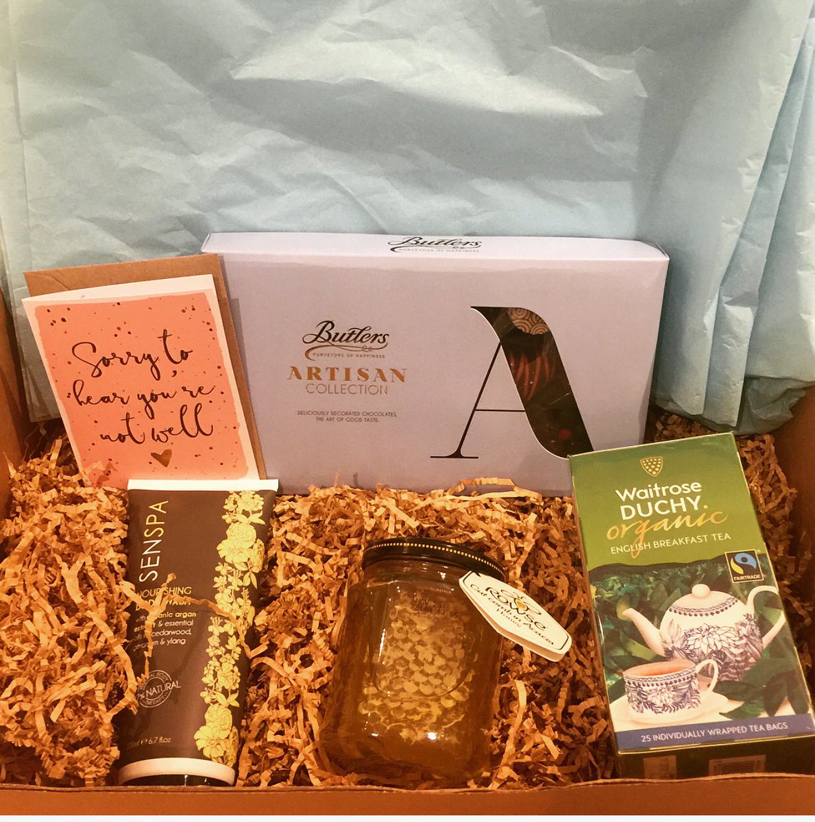 EmilyE_1's tweet photo. What a delightful surprise from @LansonsLatest. The thoughtfulness of this company continues to amaze me - thank you ❤️ https://t.co/VEzXY7GwT5