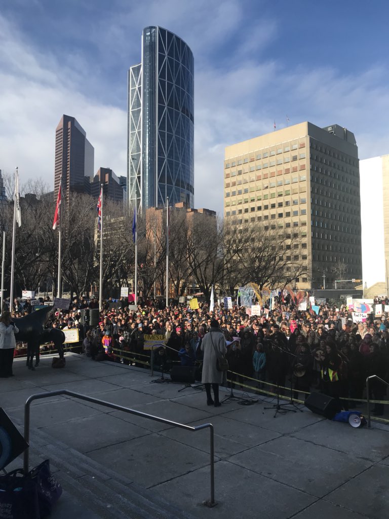 What a special honour to come and watch the #WomensMarchYYC! Incredible gathering of community! Congrats to all organizers, speakers, and marchers!