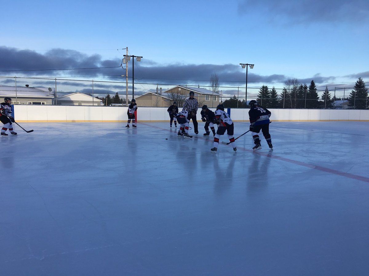 PierreDorval's tweet photo. Kapuskasing Jags vs Hearst Ice Cats celebrating hockey in Val-Rita Ontario. #hockeyday https://t.co/nDu1TE7Dit