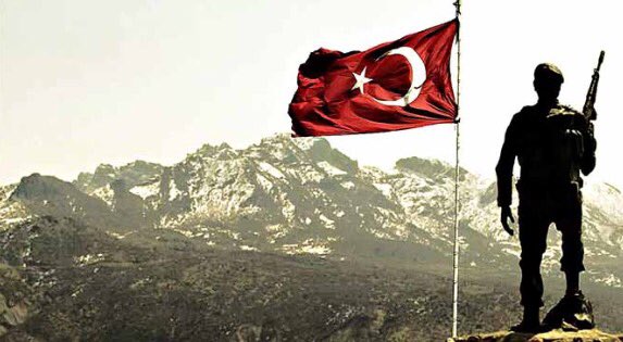İbrahimi yakmayan, Yusuf'u kuyudan kurtarıp Mısıra sultan yapan, Yunus'u balığın karnıdan çıkaran Allahım, sen askerlerimize çıktıkları yolda yar ve yardımcı ol. Bizleri kutlu günlere eriştir,
Güneş gibi doğalım yarınlara