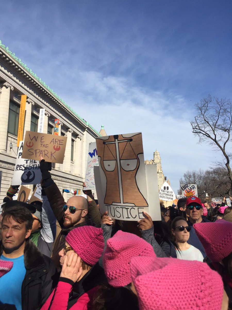 Jan Benzel (@janbenzel) on Twitter photo #WomensMarchNYC #WomensMarchNYC