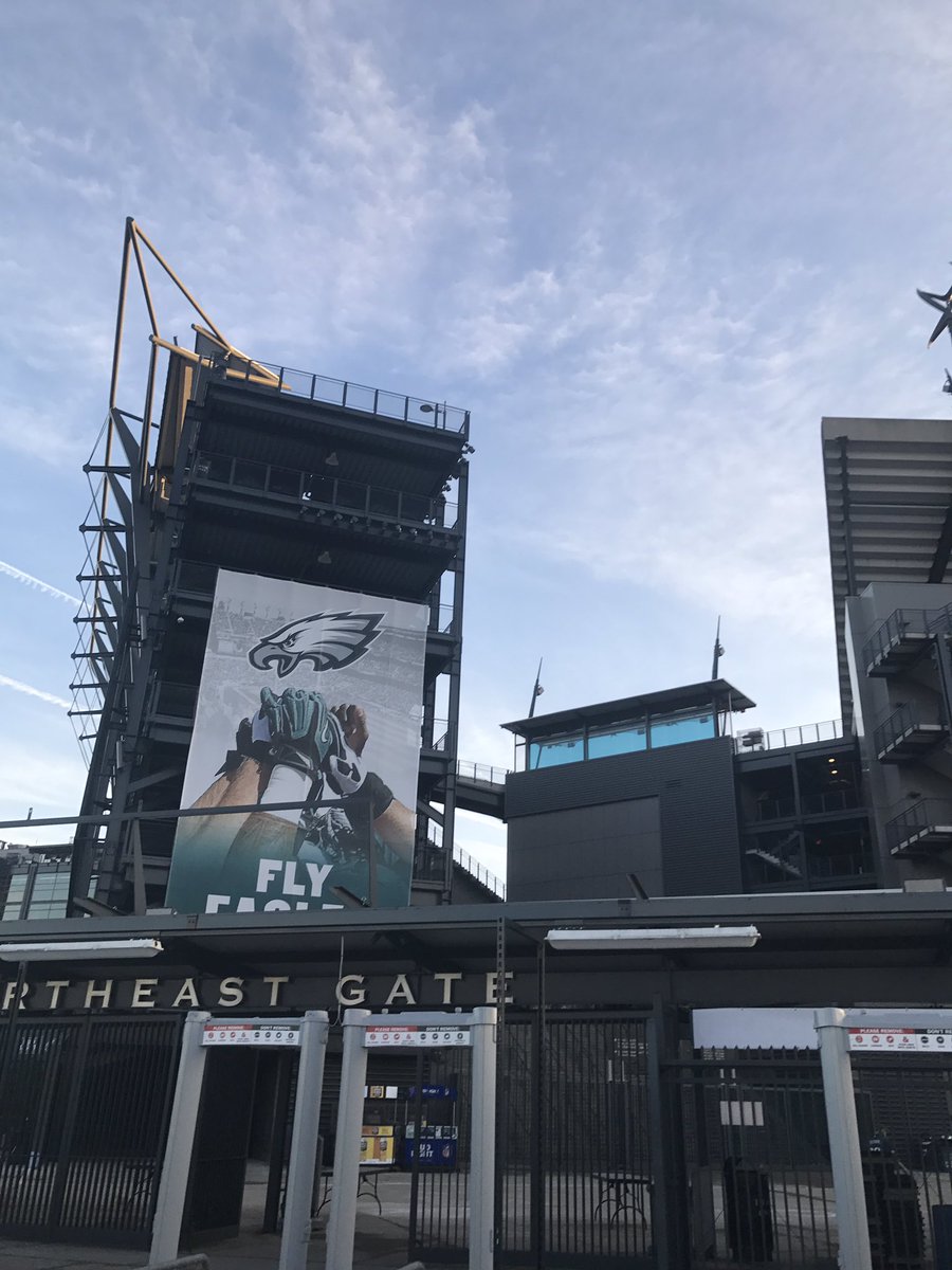 36westbrook's tweet image. FLY EAGLES FLY