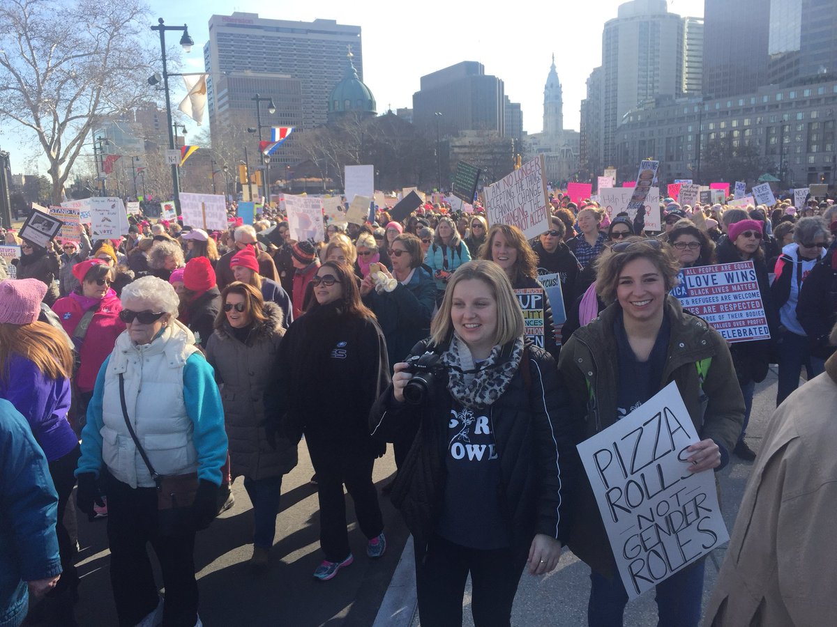 Lisa_Mozelle's tweet photo. #WomensMarch2018 https://t.co/axGqHpXZnx