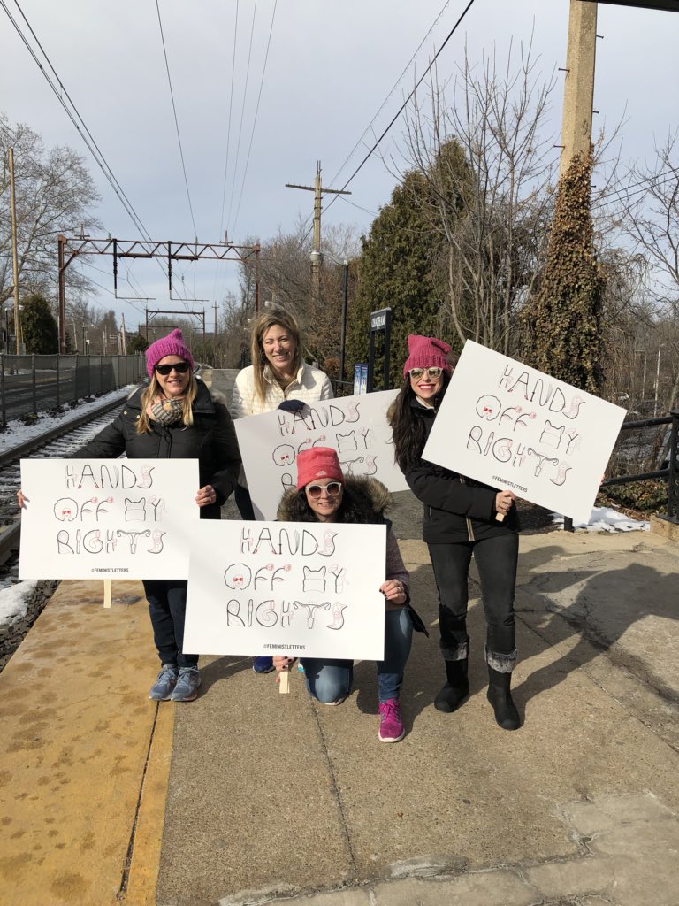 Laura Jones tweet media