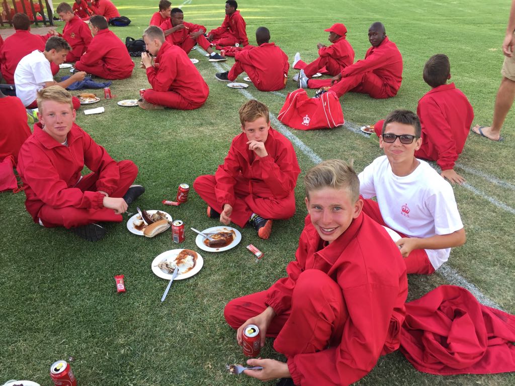 KingEdVIISchool's tweet photo. #RedSchoolHouseBoarders @KingEdVIISchool #redfun #redspirit #redbrothers @10march1982 #braai #swimming https://t.co/OdRYxQSjpK