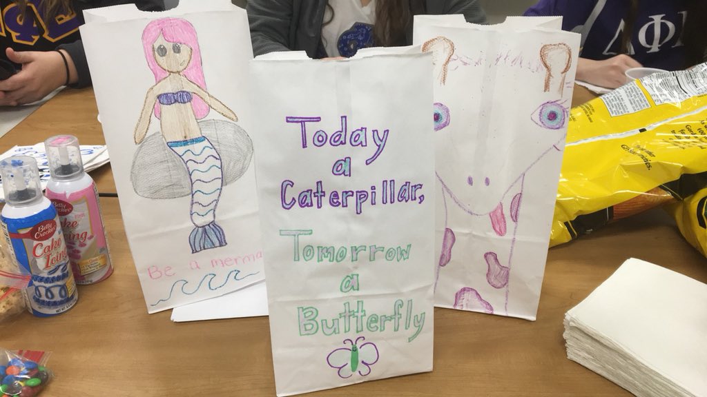 ltu_dphie's tweet photo. Join us in the Management building for Service Saturday! We are making sack lunch bags for children!👧🏿👦🏼👶🏼 https://t.co/Dq8kAj7X83