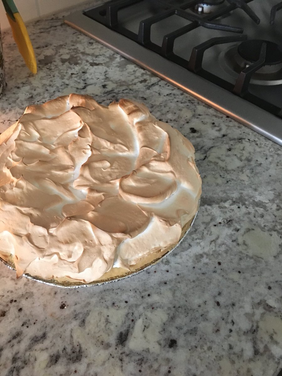 diamond_laty's tweet photo. Stress baking because itβs competition day. Crazy because my girl is only subbing & it still makes me nervous ππ¬πβπ»#AmericanShowdown #Cheer https://t.co/gpfRG9oFps