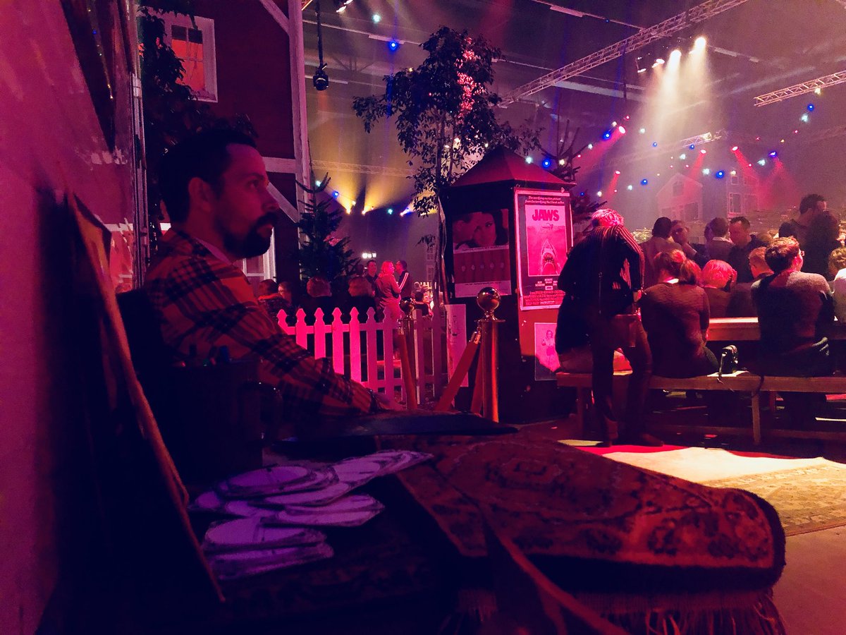 Stilte voor de storm...
#feestcaravan #feessie #karaoke #alwaystimeforkaraoke #ede #again #dankanjehetbeterhoren