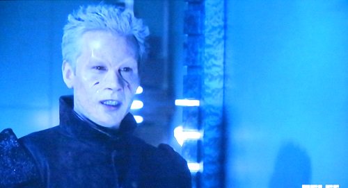 Data2364's tweet photo. #ConnorTrinneer 2007 in #StargateAtlantis "Misbegotten"

https://t.co/tDfUwU5kpa https://t.co/gz3nV5H93Y