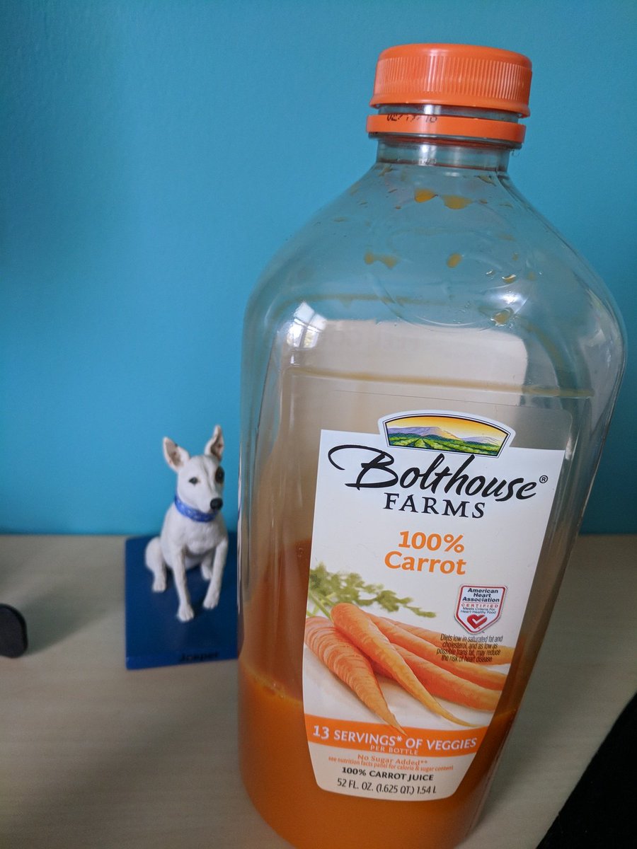 CycleWithTom's tweet photo. So thirsty after#SaturdayCyclePosse #Spinclass. Decided to grab some #BoltHouse #carrotjuice. Pleasantly surprised. Loved it. ππ https://t.co/gmxq6tAmMe