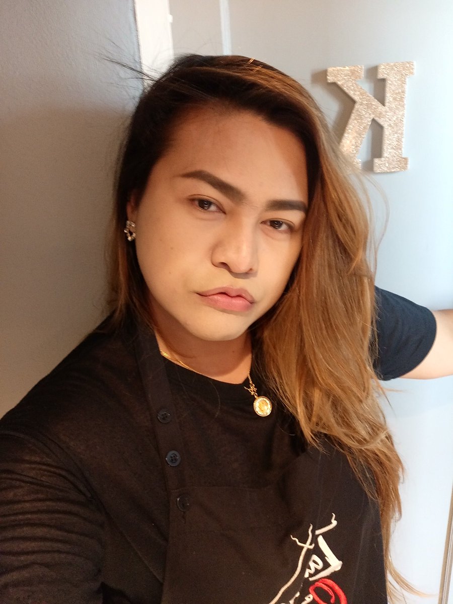 ทักได้ถ้าใครชอบกระเทย