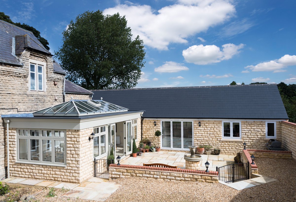 kazmoz17's tweet photo. #FITInstallation #Residential Beautiful example of a stunning #hardwood #orangery with hardwood #lantern roof designed and built by @qkshome A real #showstopper! #Stretton #Rutland #landscaping #Patio @fitshow https://t.co/rycxhuFxBo