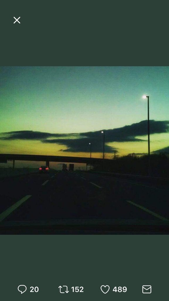 ReschBryan's tweet image. It's a sign 👍 in the sky in Philadelphia