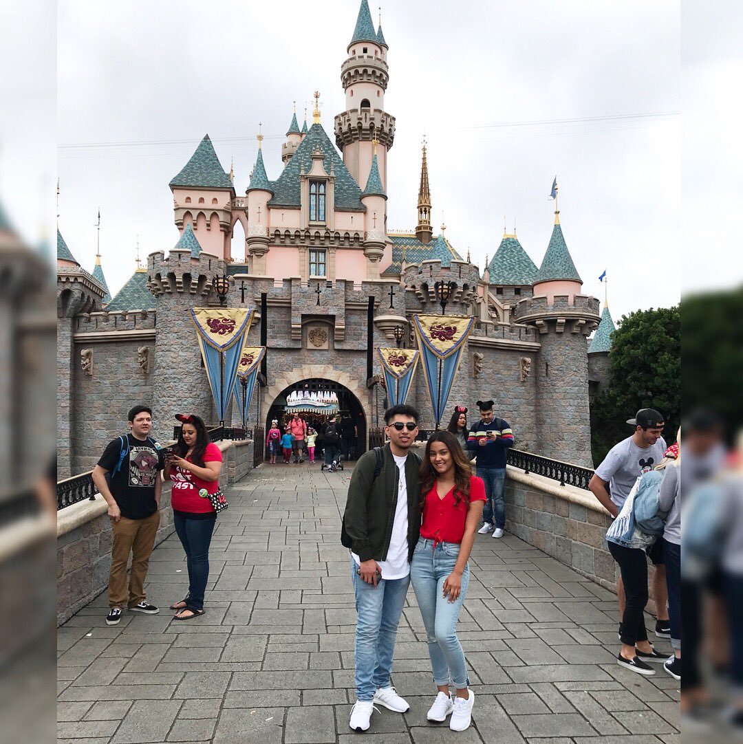 areeelioz's tweet photo. 2 years with my boo yesterday time flies when you’re happy♥️👫 https://t.co/WuQWQYKUpB