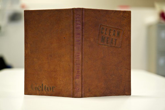clearlyveg's tweet photo. .@GeltorInc CEO Alexander Lorestani states: “If you think products like gelatin, leather, and meat have to come from a once-living animal, this book’s cover – and the book itself – will show you that we now have a better way.” https://t.co/UwKlSpgPUT #cleanleather #cleanmeat https://t.co/EiHEr808td