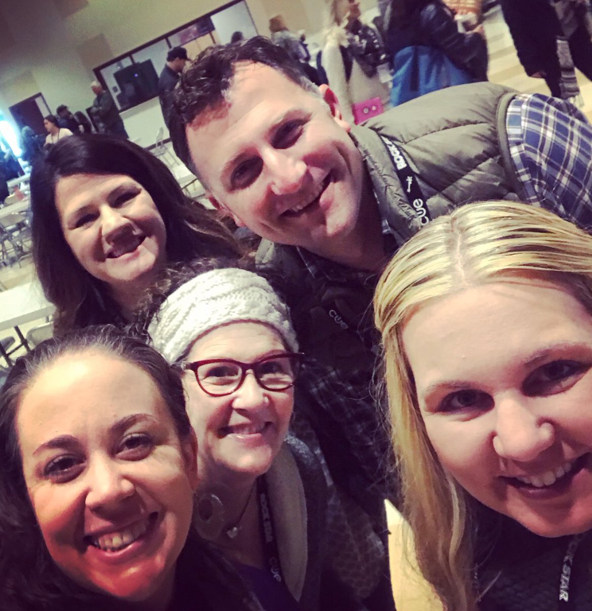 AnnetteLBrown's tweet photo. So excited to head off to our first sessions! #cuerockstartosa #supermuch https://t.co/GnNYdNZRNW