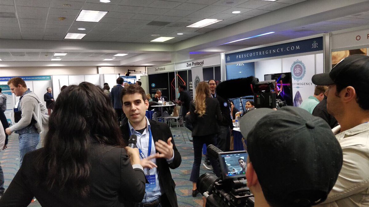 xMoney_com's tweet photo. Filipe Castro, CIO at UTRUST, sharing the company's vision and mission at The North American Bitcoin Conference @keynote_ae #tnabc #btcmiami https://t.co/vg6V4P1bPy