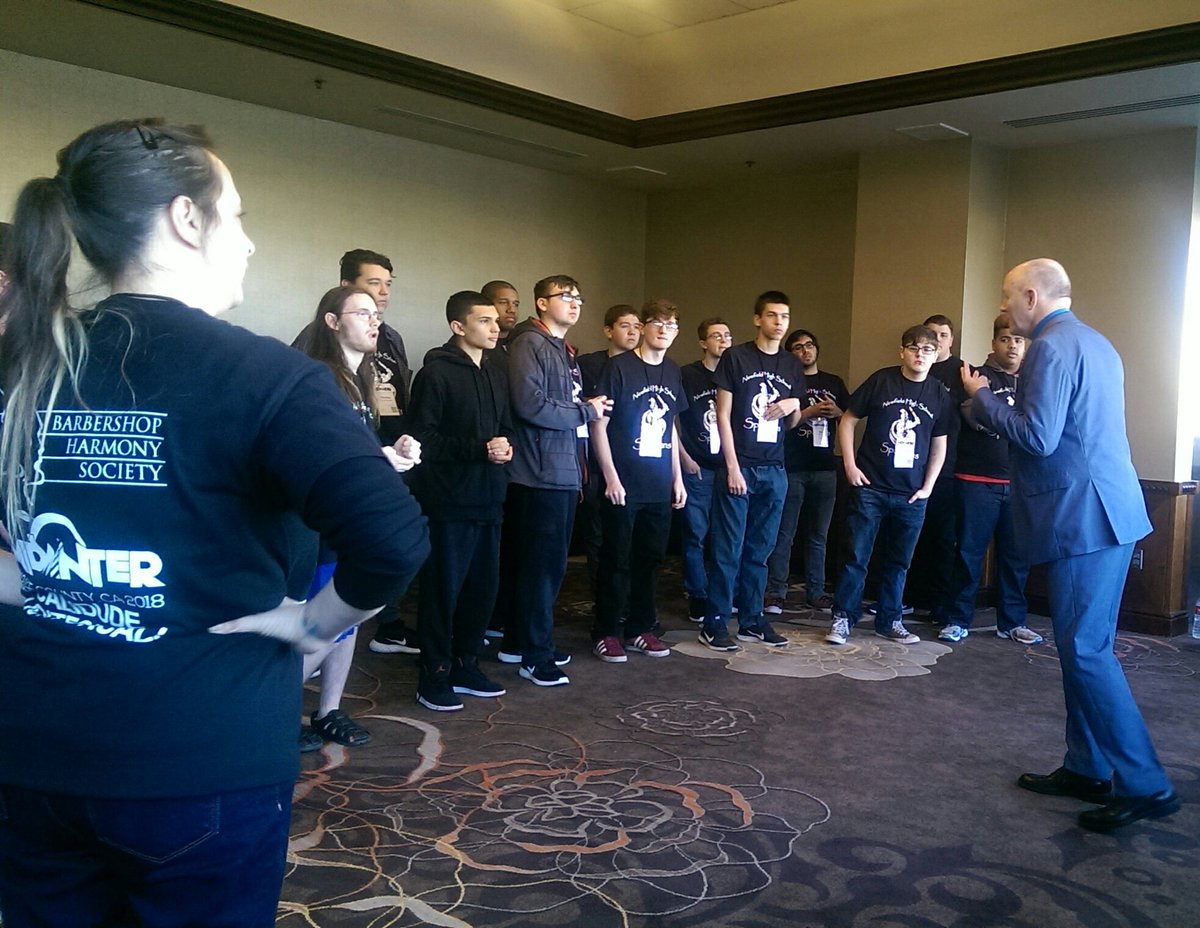 KristiAdams146's tweet image. This morning the boys had a one on one coaching session with one of their 9 judges from last night. Right now the boys are finishing up their first of 2 master classes taught by barbershop professionals. #calidude #doitforcali @NHS_Chorus