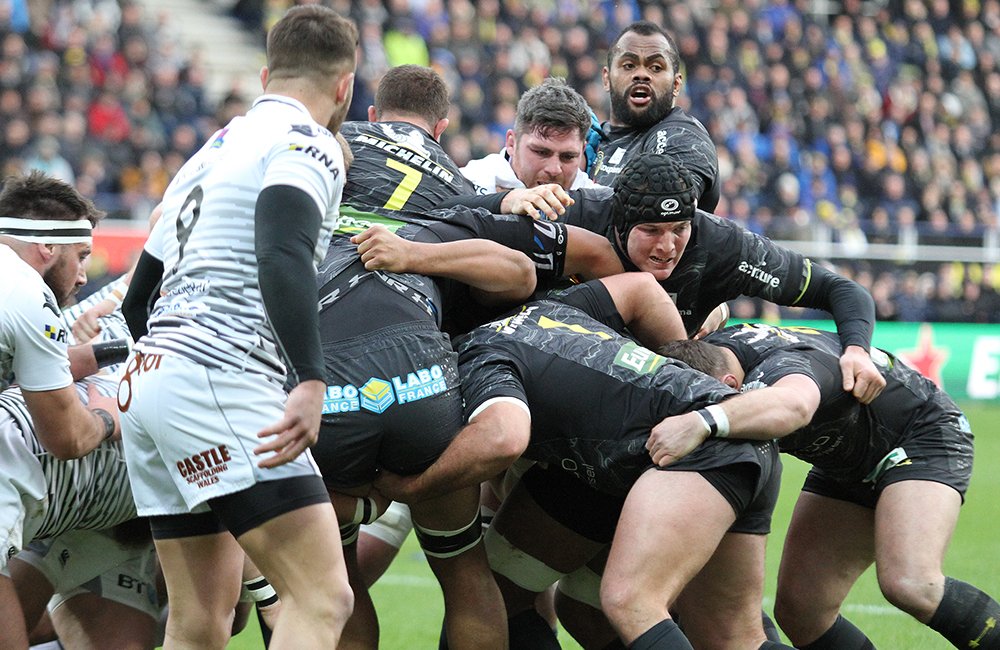 ASMOfficiel's tweet photo. #ASMOSP Clermont valide sa qualification face aux @ospreys et recevra en 1/4 de finale de @ChampionsCup_FR !
👉https://t.co/68ch17drck https://t.co/hneXMUwI38