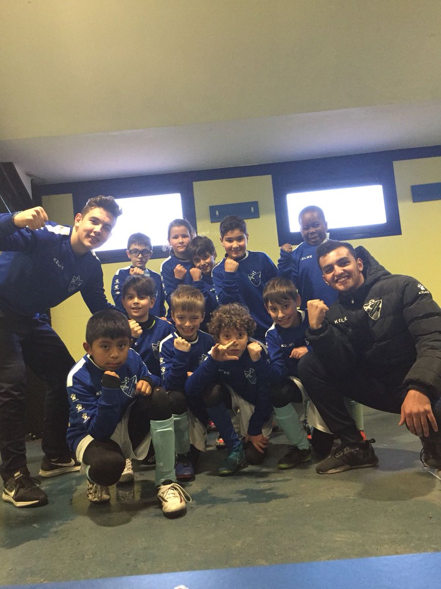 CDValleDelEbro's tweet photo. Y MENOS MAL... ¡DESPUES DE JORNADA MALA DE LOS MAYORES!
¡LLEGAN DEL FÚTBOL BASE MUY BUENAS NOTICIAS!
2008 EDF A 4-5 @CDValleDelEbro
2009 @CDValleDelEbro 3-3 La Calzada
2010 @CDValleDelEbro 6-3 Loyola
2011 Sotillo 0-5 @CDValleDelEbro
#CRECEMOSCONLACANTERA
#MINIVALLES
#CDVE https://t.co/w3mkVusehn