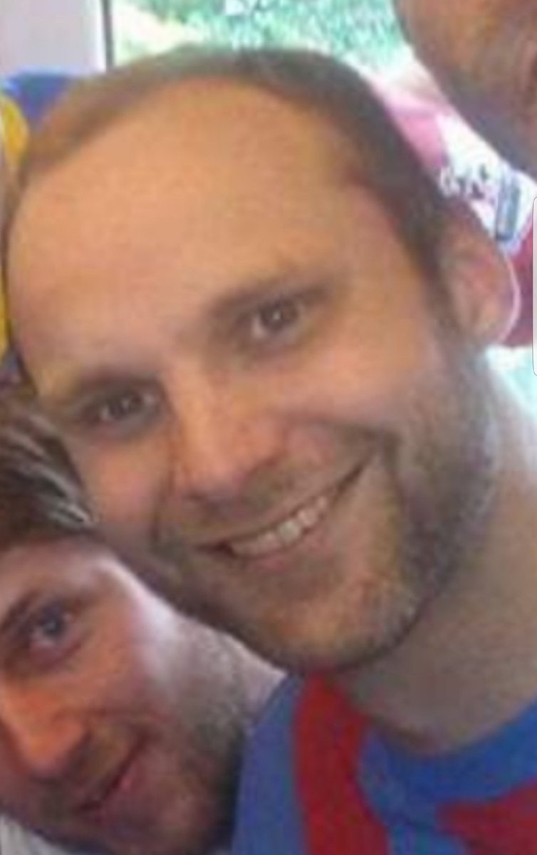 FYPFanzine's tweet photo. We're deeply saddened to hear that #cpfc fan Simon Tweedie died unexpectedly last week. Simon was a long term season ticket holder and a deeply passionate supporter. His family have asked if we can give him a minutes applause on the 36th minute vs Newcastle. #cpfcfamily https://t.co/giALk9SS3j