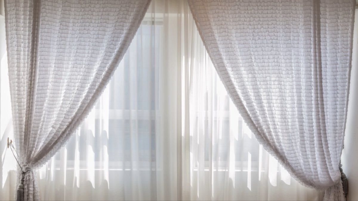 QAFilters's tweet photo. Want to allergen proof your home? Use washable curtains made of cotton or synthetic fabric. You can also replace horizontal blinds with washable roller-type shades. #qualityairfilters #allergen #allergenproof #curtains #blinds https://t.co/IX0Rp3E8mP