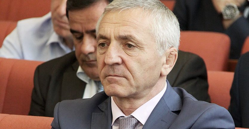 Шахабас Шахов освобожден от должности министра образования и науки Дагестана - daftar.ru/shaxabas-shaxo…
