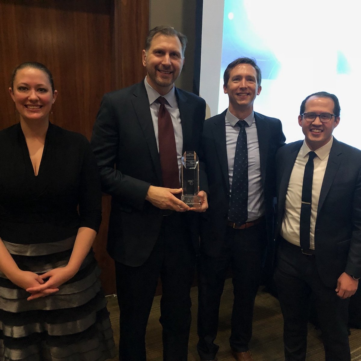 MKA_Inc's tweet photo. MKA proudly accepted the Platinum Award for our 150 N. Riverside project at last night's ACEC Washington, Annual Engineering Excellence Awards. Congrats to the entire team in our Seattle and Chicago offices who worked to make this an #MKAwesome project. #acecwashington https://t.co/mmuWRPaL0G