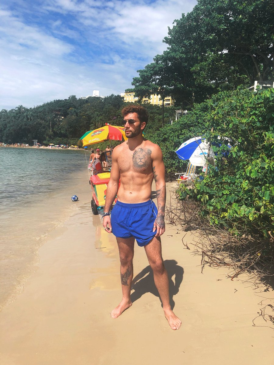 Temperrr's tweet image. Enjoying my last days here in Brazil

Curtindo meus últimos dias aqui no Brasil