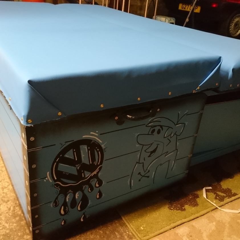 Beaman36Beaman's tweet photo. Hey all been a while since I tweeted last. Here's a good new development at Buddy seats hq. This is a custom made bed for a caddy maxi.
Please like and share my business page. https://t.co/AZBcCn7cQk #vw#campervan #bed https://t.co/3U07s0vIJJ