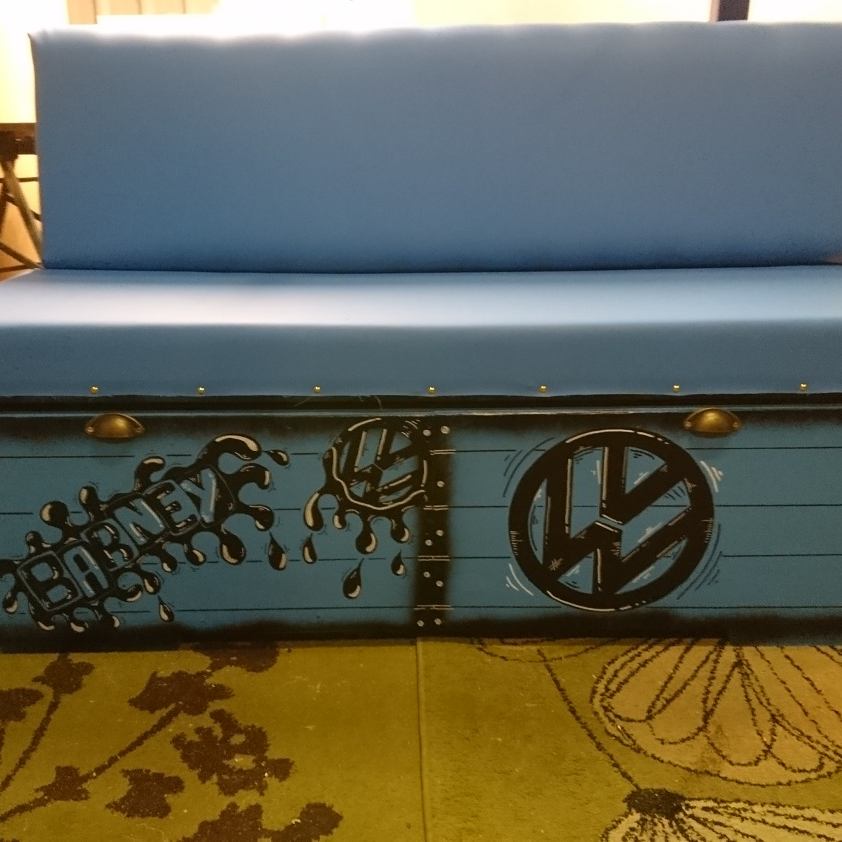 Beaman36Beaman's tweet photo. Hey all been a while since I tweeted last. Here's a good new development at Buddy seats hq. This is a custom made bed for a caddy maxi.
Please like and share my business page. https://t.co/AZBcCn7cQk #vw#campervan #bed https://t.co/3U07s0vIJJ