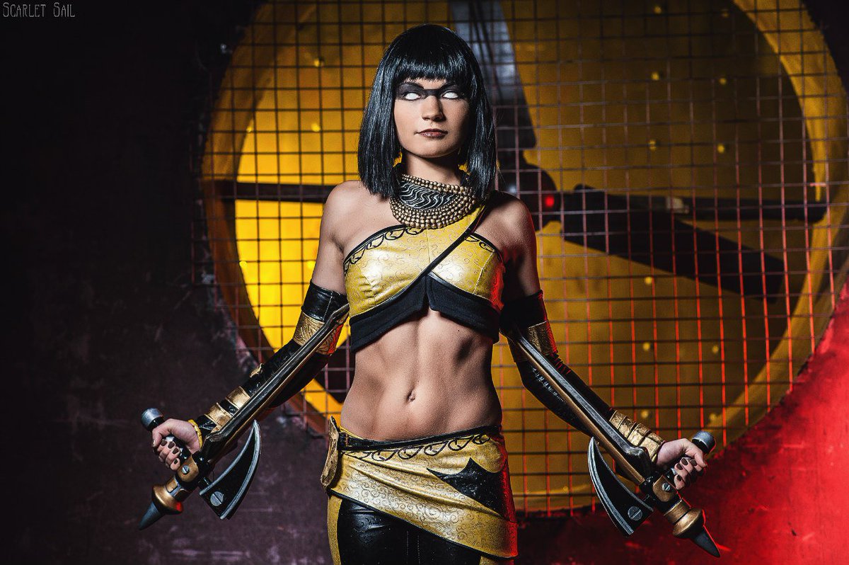 Tanya mortal kombat cosplay