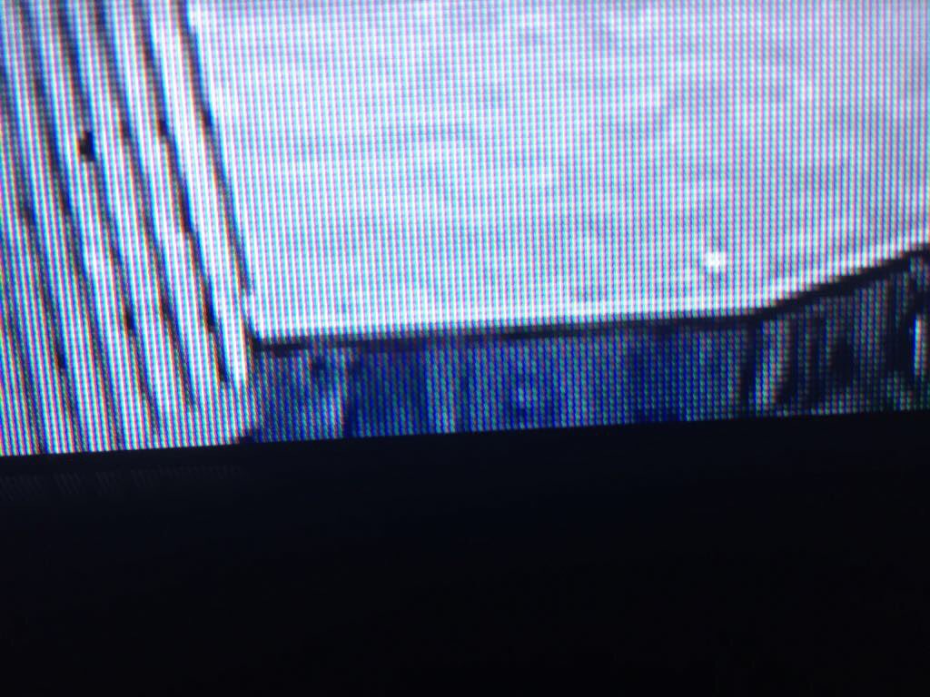 Zag ik vorige week tijdens het shot van het Georgië-monument vorige week duidelijk "mol" staan op het muurtje rechtsonder? En staat er op het linker muurtje nou "Bella”? #moltalk #widm2018 #tunnelvisie