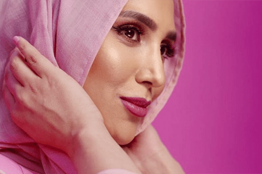 multicultigirl's tweet photo. Amena Kahn in L’Oréal’s Elvive Hair Campaign https://t.co/K5RY8hQB4u https://t.co/DuacjFTDAz