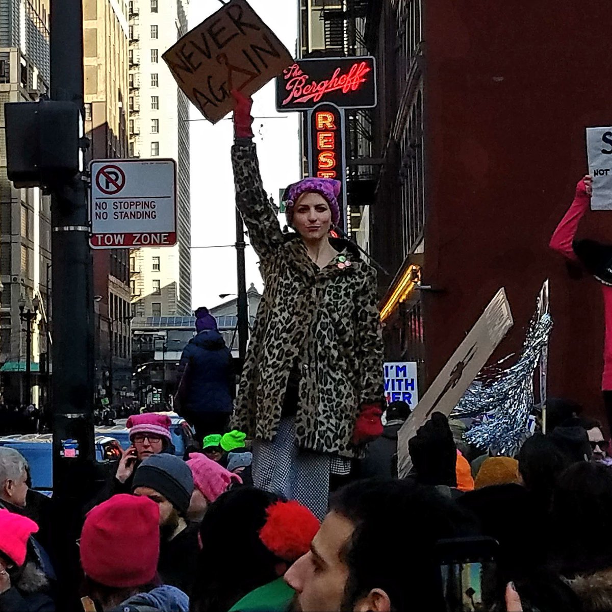DaneYoshida's tweet photo. #NeverAgain
#Chicago #Chitown #Chicagoland #WindyCity #NoToFascism #DumpTrump #NoTo45 #WomensMarch #NeverTrump #WomensMarch2018 #MarchToThePolls #Resist #Protest #DowntownChicago #ProtestSign #HateHasNoHomeHere https://t.co/mX0T81Sg17
