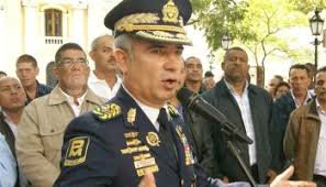 AnonymousRESVE's tweet photo. #20Ene URGENTE: #Difundir #ResistenciaVzla TODOS A RESCATAR EL CUERPO DE #OscarPerezSomosTodos
 #BelloMonte
Estos Personajes del Regimen DICEN: "NO ENTREGAREMOS EL CUERPO"
#TerrorismoDeEstado #MasacreDelJunquito #OscarPerezHeroeDelPueblo #BALAZOENLACABEZA https://t.co/c8i4rEUkqx