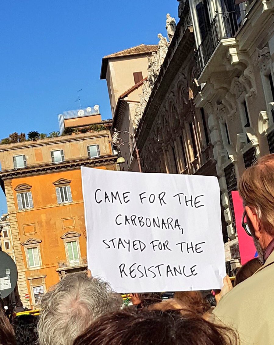 TheRickyDavila's tweet photo. Brothers and Sisters worldwide had their own #WomensMarch2018 in solidarity with all of us here in the U.S. including Rome, Italy; Toronto, Canada; Frankfurt, Germany; Kampala, Uganda; Osaka, Japan and Nova Scotia. Amazing. ❤️👊🌎 https://t.co/G6bxtDIt8q